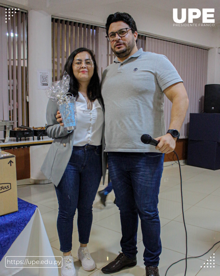 Cena de Fin de Año en la Facultad de Ciencias de la Salud: Celebrando un Año de Éxitos Académicos en UPE